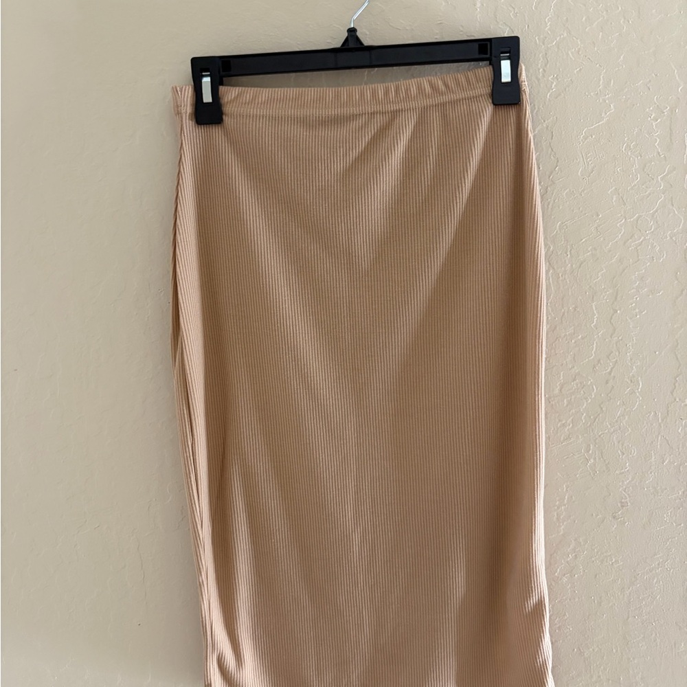 Boohoo Tan Ribbed Pencil Skirt